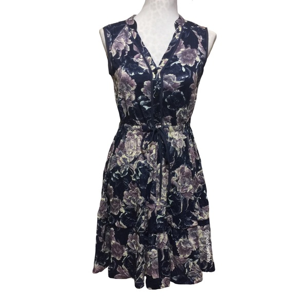 Simply Vera Vera Wang Dresses & Skirts - Simply Vera Wang Floral Print Sleeveless Dress
